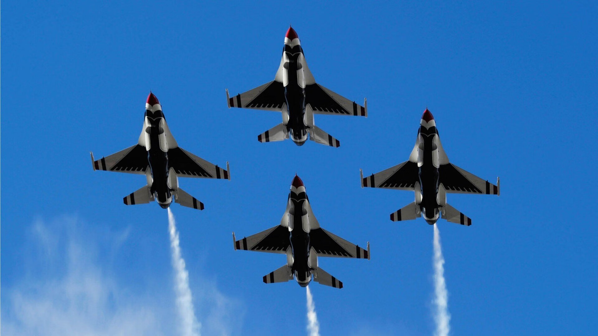 九游正版入口-巴塞罗那传控战术再获成功 球队士气高涨，巴塞罗那的传奇球员