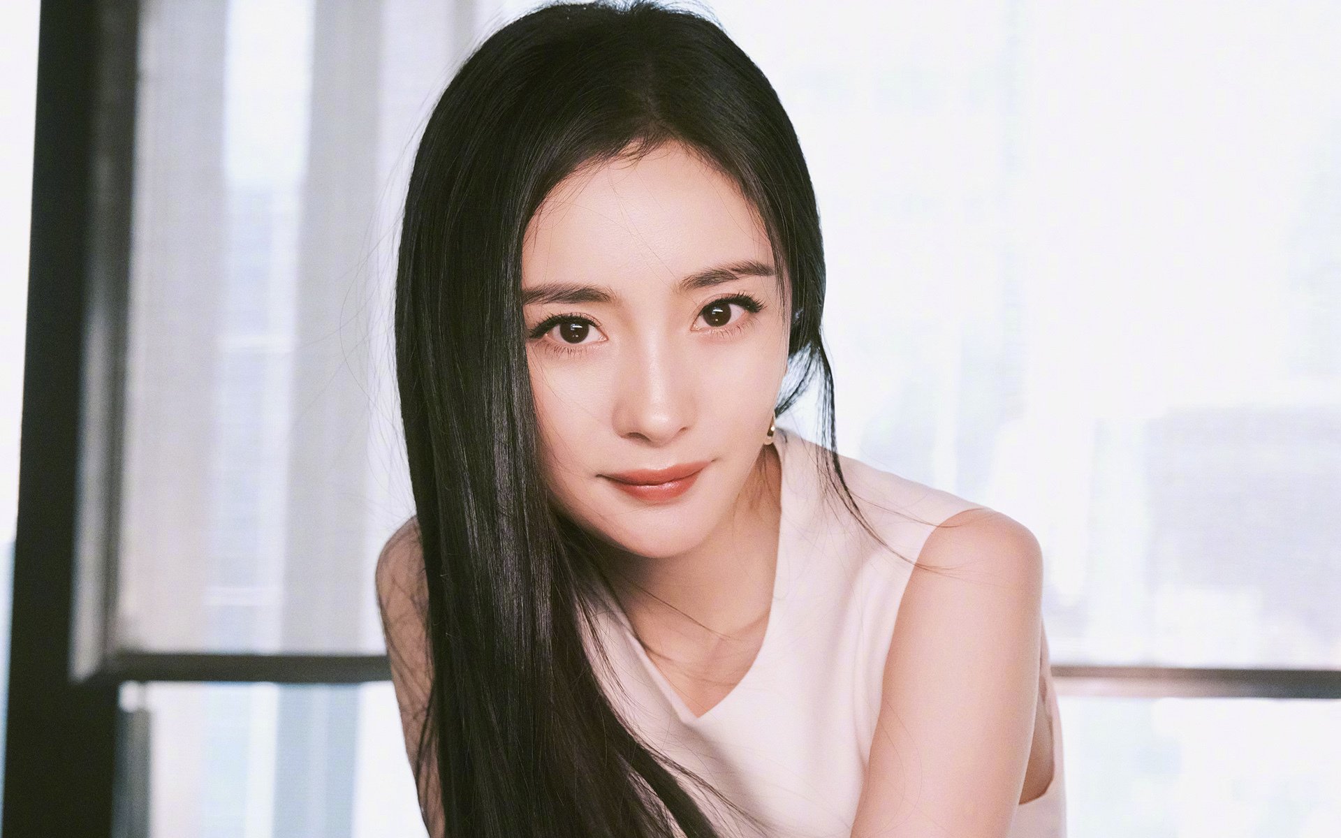 体育新闻中心赛场外的故事,体育新闻赛事报道标题大全