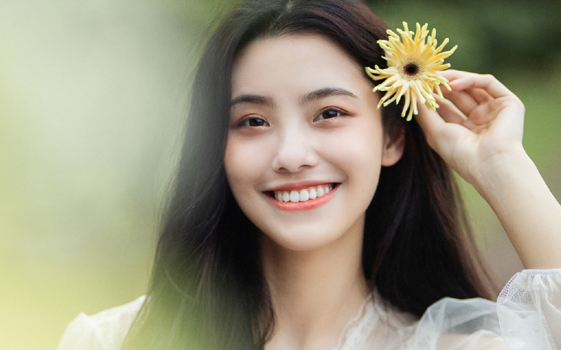 九游jiuyou-国际足球赛事线上直播突破，互动体验更丰富，国际足球赛场节目